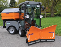 Ploughs & Spreaders Ploughs & Spreaders